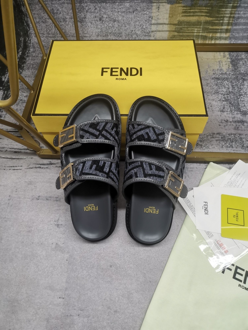 Fendi Slippers